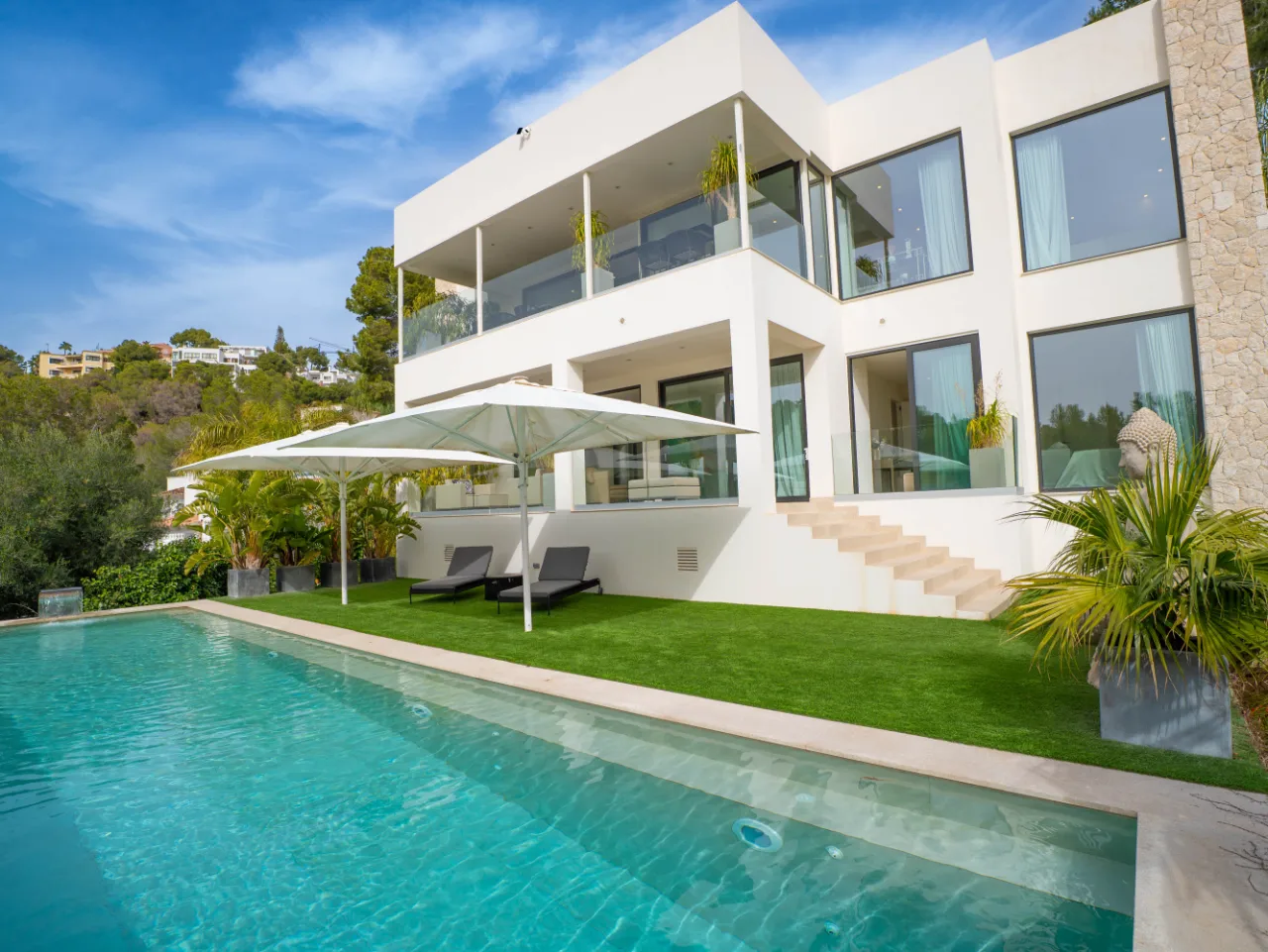 Villa Vista - luxury villa in Costa D'en Blanes for sale